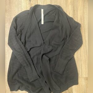 Lululemon black cardigan size 6